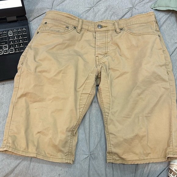 Levi's Other - Levi's 511 Slim Khaki Vintage Shorts 90's w. Dark Brown Leather Label Patch 33